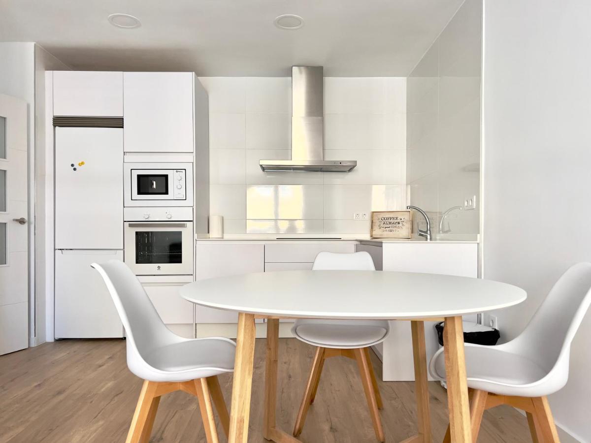 Housing Leon Ana Mogas Con Garaje Appartement Buitenkant foto